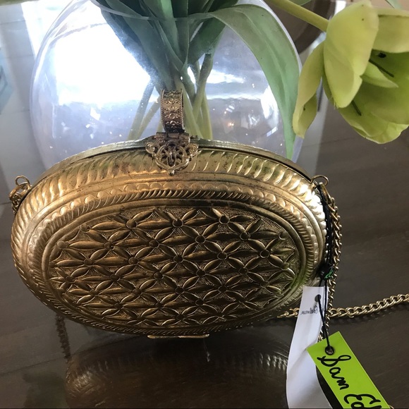 Sam Edelman Handbags - 🌟Sam Eldelman Boho Gold Tin Purse